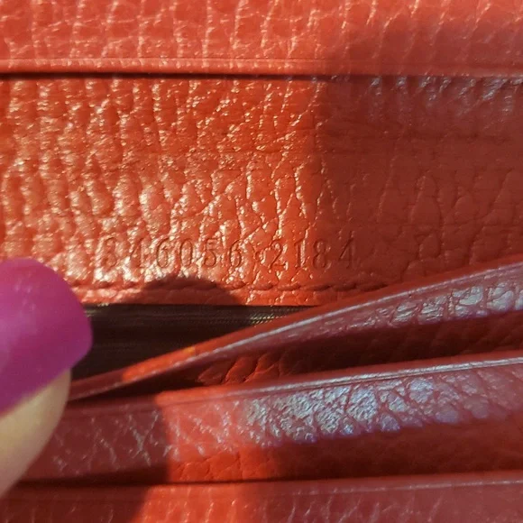 Gucci Monogram Zip-around Wallet - Picture 3 of 13